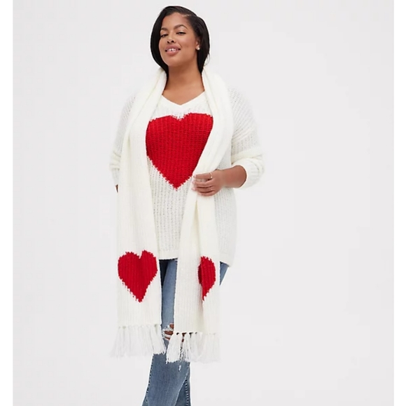 TORRID KNIT SCARF - HEARTS IVORY NWT - Picture 3 of 4